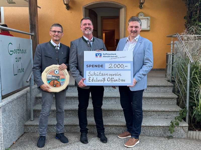 v.l. 1.SM Gerhard Ermannsdörfer 2.SM Jürgen Biringer Raiba Heinz Winter